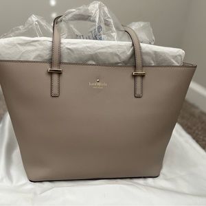 Kate spade 100%cow leather tote